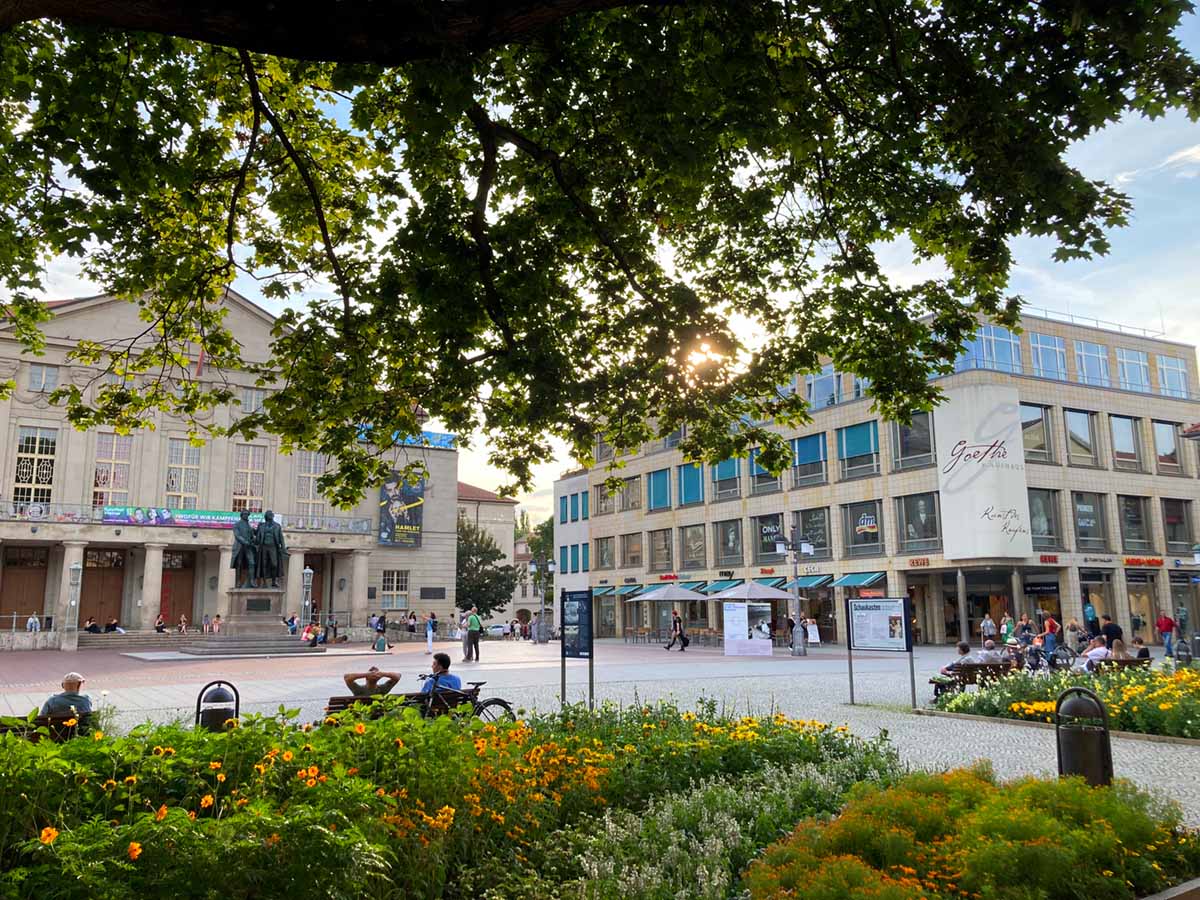 Weimarer Theaterplatz – historische Altstadt